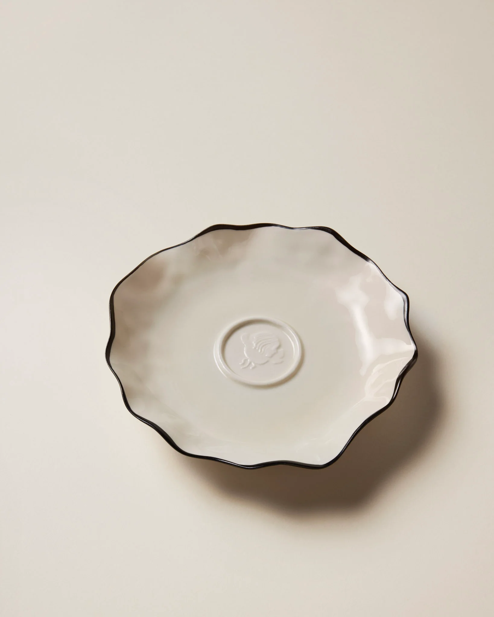 Ribbon Teacup and Saucer - Image 4