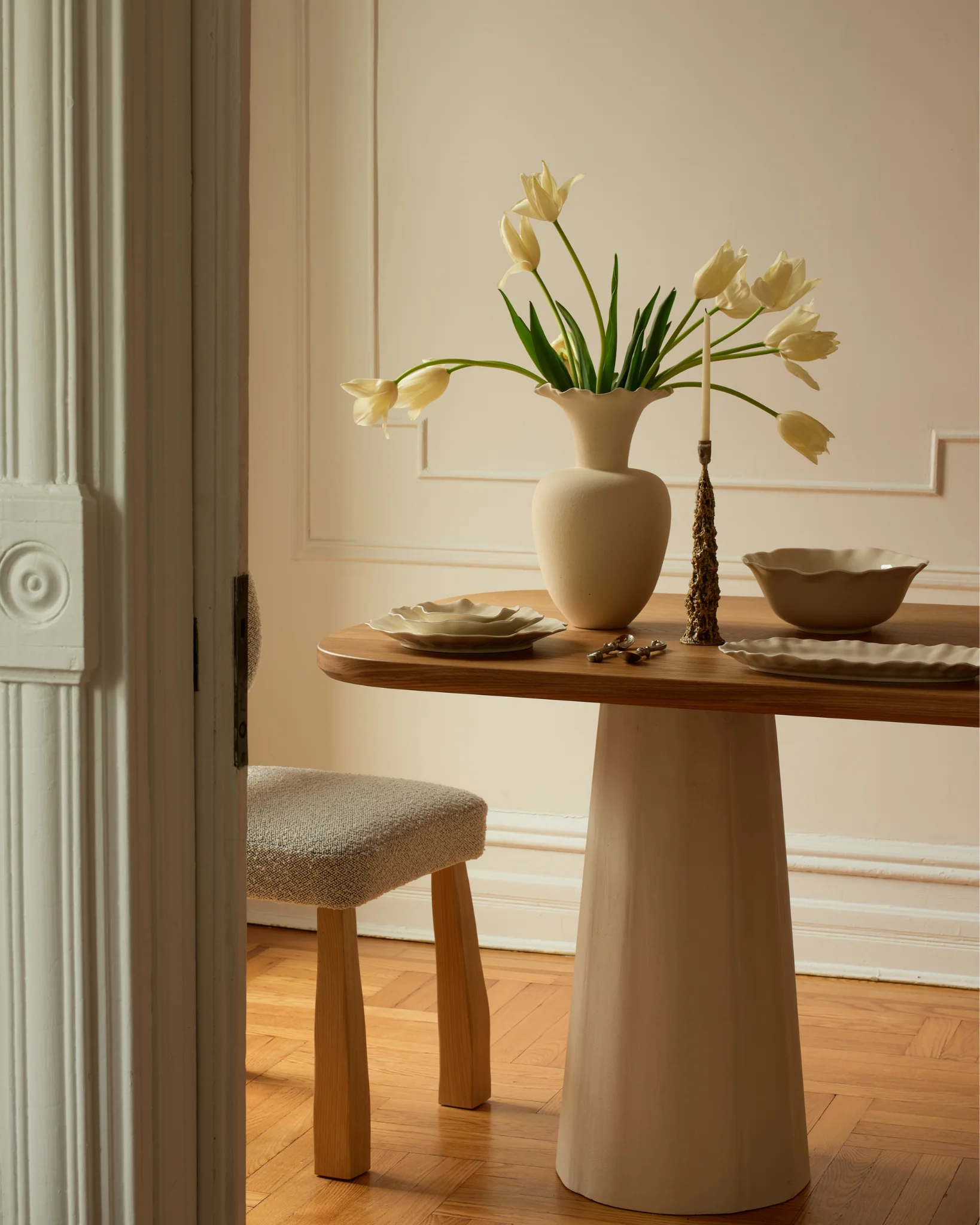 Ribbon Serving Bowl, Swan - Image 4